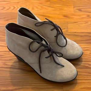 EUC size 7 Cole Haan wedge booties